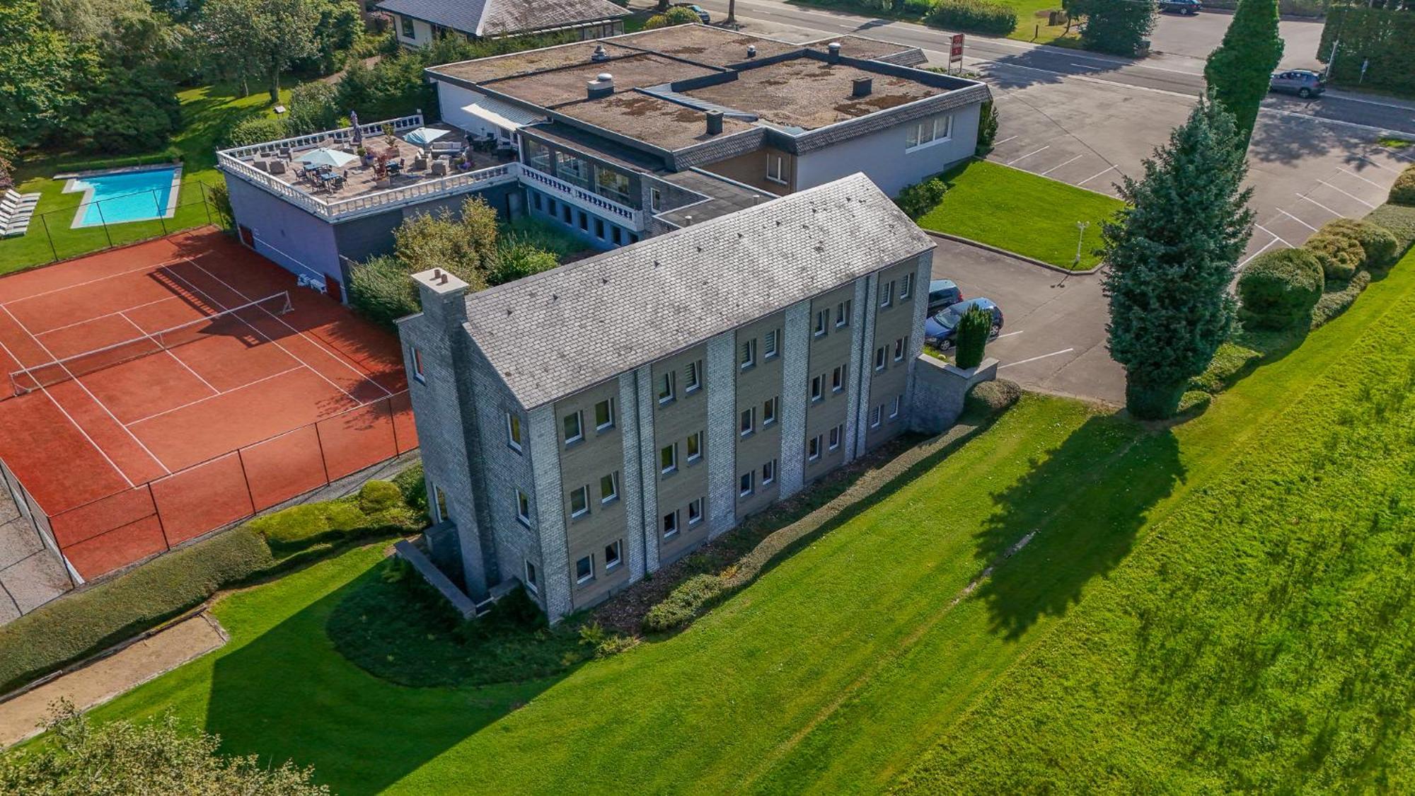 Hotel Hotleu Waimes Exteriör bild